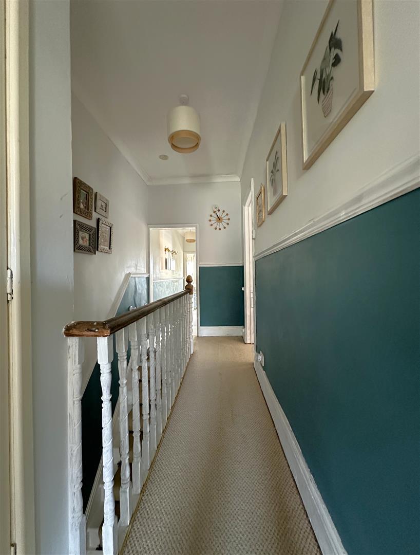 Malmesbury Road, 